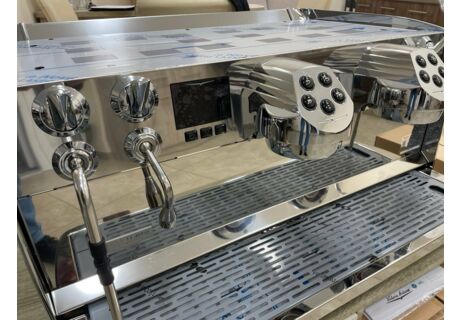 Кавомашина Victoria Arduino Eagle Tempo в интернет-магазине Coffee Proffee